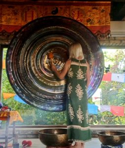A gong hangja